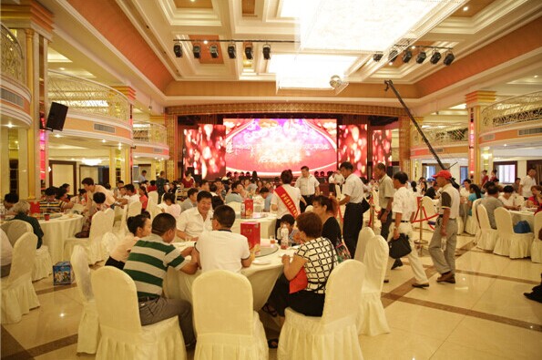 �����������Iϲ��(l��)�R��c�Ƶ��҃�(n��i)P6�����@ʾ��1̖(h��o)��d����